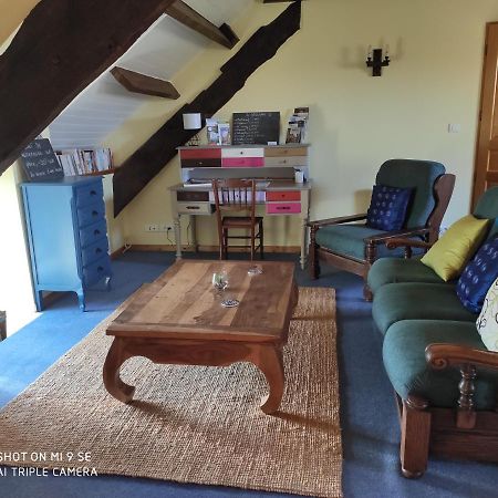 Gite Le Grenier Aux Portes De Broceliande Apartment Reminiac ภายนอก รูปภาพ